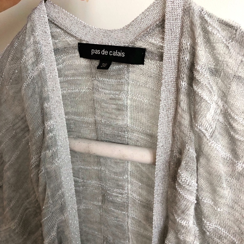 Pas De Calais Cardigan with buttons